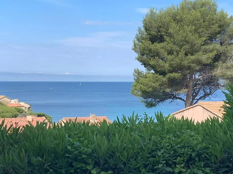 Sanary Charmant Appartement Bord De Mer 0*, Sanary-sur-Mer