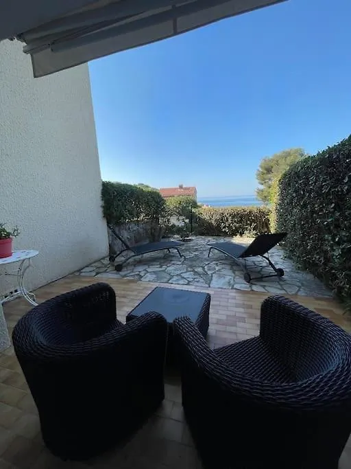 Sanary Charmant Appartement Bord De Mer 0*, Sanary-sur-Mer France
